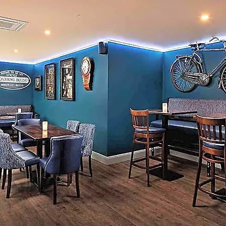 Springs Hotel 4*
